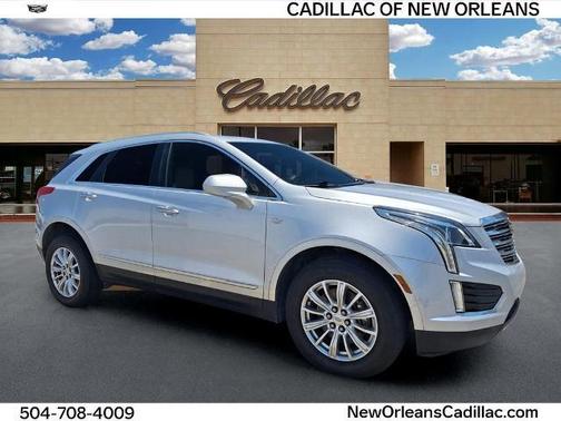 Radiant Silver Metallic 2019 Cadillac XT5 Base