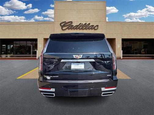 2026 Cadillac Escalade ESV Luxury