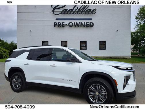 2025 Chevrolet Traverse LT