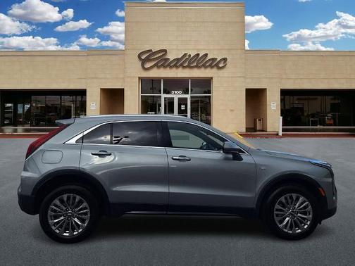 2024 Cadillac XT4 Premium Luxury