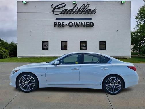 2014 INFINITI Q50 Premium