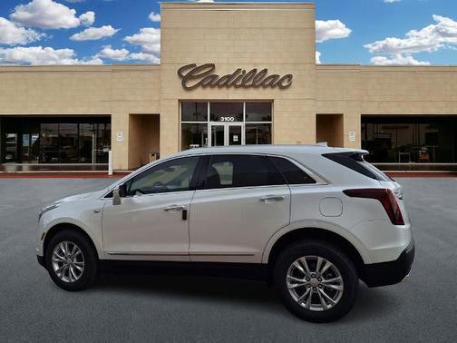 2026 Cadillac XT5 Luxury