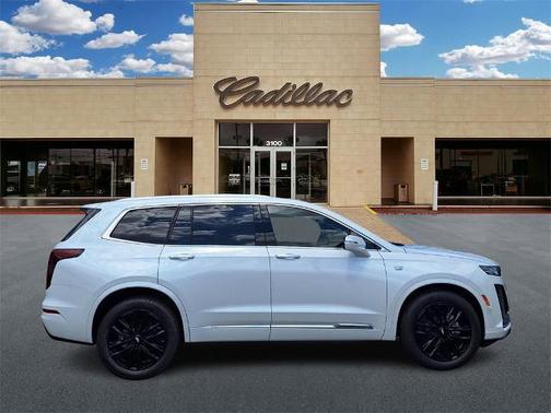2025 Cadillac XT6 Luxury FWD