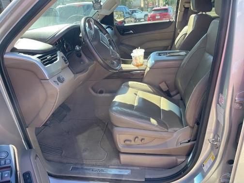 2019 GMC Yukon XL SLT