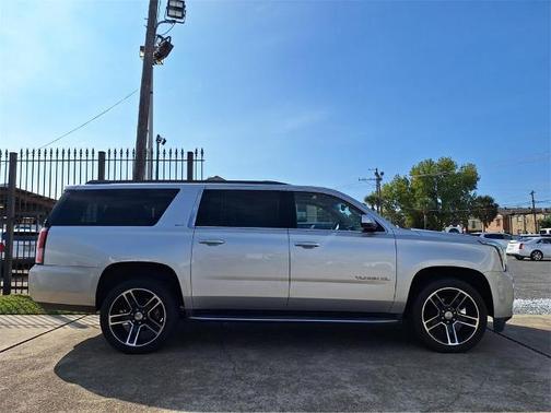 2019 GMC Yukon XL SLT