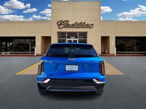 2026 Cadillac OPTIQ Luxury