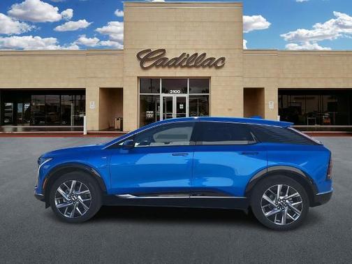 2026 Cadillac OPTIQ Luxury