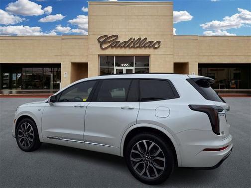 2022 Cadillac XT6 Sport AWD
