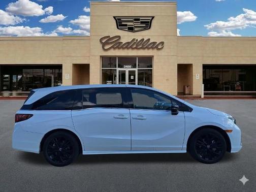Platinum White Pearl 2025 Honda Odyssey Sport-L