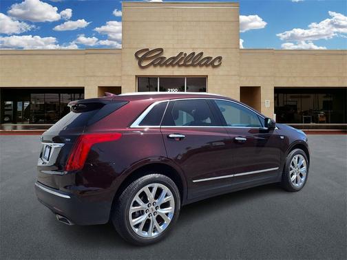 2017 Cadillac XT5 Luxury