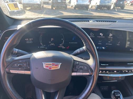 2024 Cadillac XT4 Premium Luxury