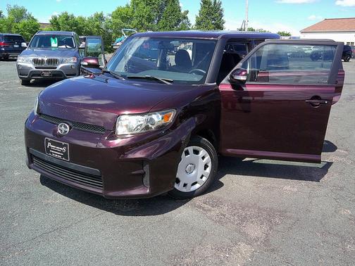Burgundy 2012 Scion xB Base