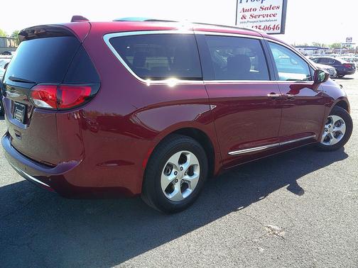Burgundy 2017 Chrysler Pacifica Touring-L Plus