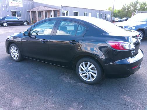 2013 Mazda Mazda3 i Grand Touring