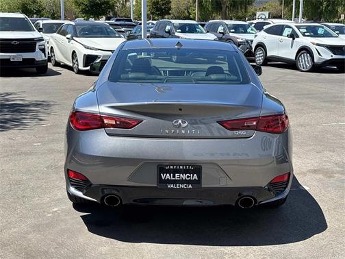 2022 INFINITI Q60 PURE
