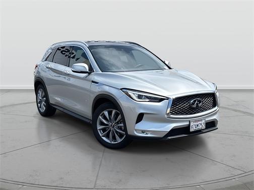 2021 INFINITI QX50 LUXE