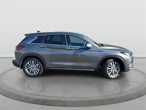 2025 INFINITI QX50 PURE