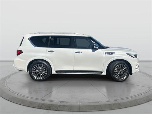 2021 INFINITI QX80 SENSORY