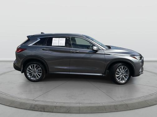 2025 INFINITI QX50 LUXE