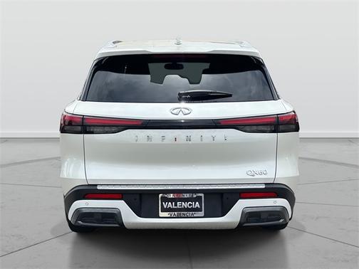 2022 INFINITI QX60 LUXE