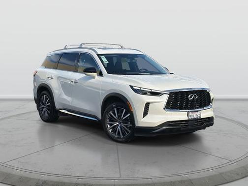 2023 INFINITI QX60 SENSORY