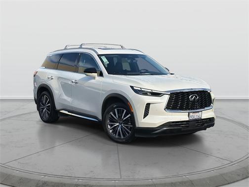 2023 INFINITI QX60 SENSORY