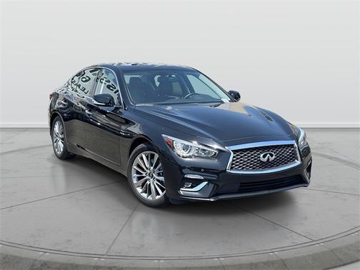 2024 INFINITI Q50 LUXE
