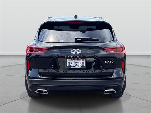 2022 INFINITI QX50 LUXE