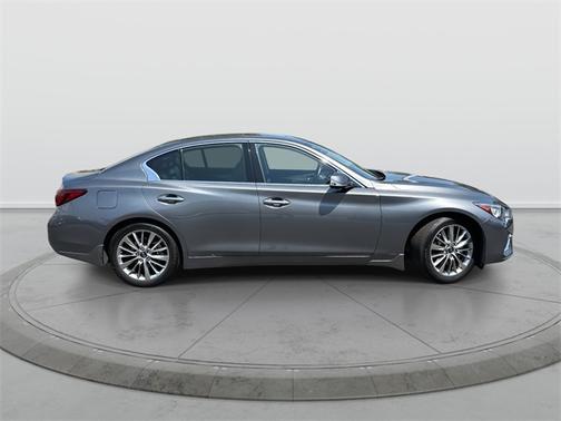 2024 INFINITI Q50 LUXE