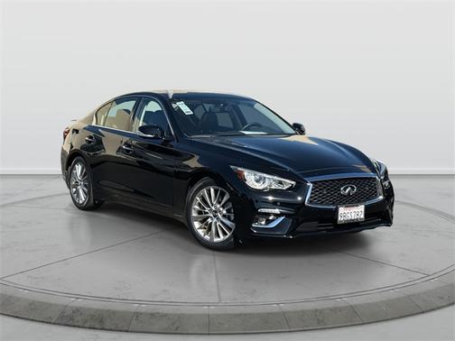 2022 INFINITI Q50 LUXE