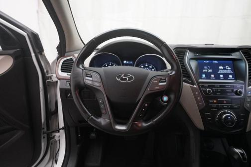 2018 Hyundai SANTA FE SE