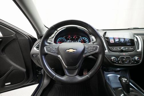 2017 Chevrolet Malibu 1LT