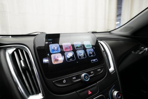 2017 Chevrolet Malibu 1LT