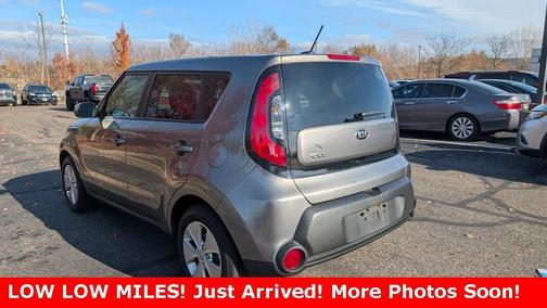 2016 Kia Soul Base