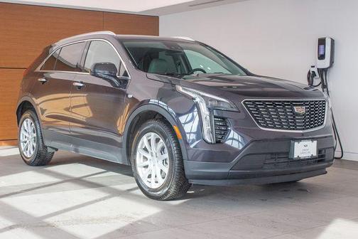 2023 Cadillac XT4 Luxury