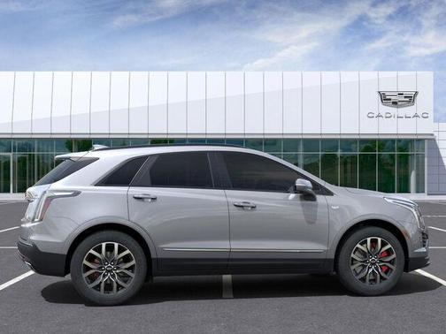 2025 Cadillac XT5 Sport