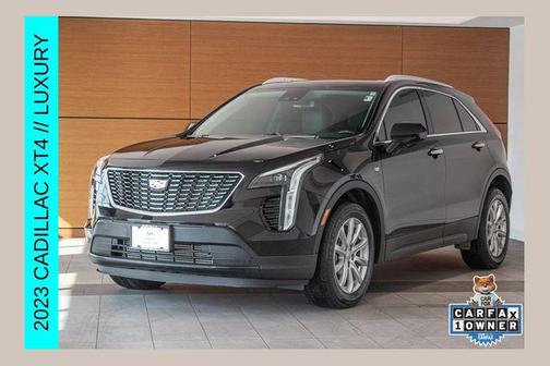 Stellar Black Metallic 2023 Cadillac XT4 Luxury