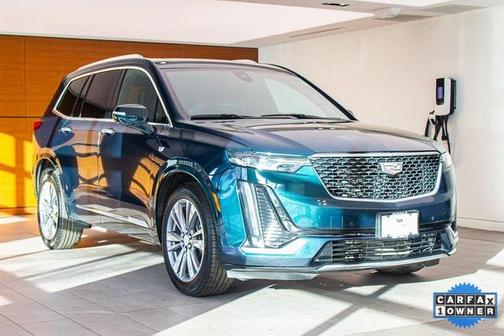 2025 Cadillac XT6 Premium Luxury AWD