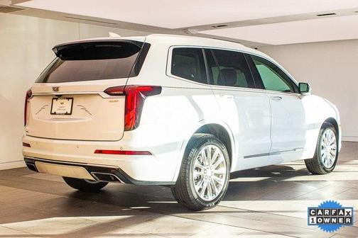 2022 Cadillac XT6 Premium Luxury AWD