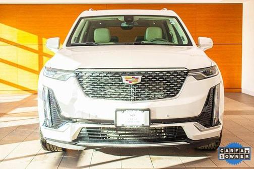 2022 Cadillac XT6 Premium Luxury AWD