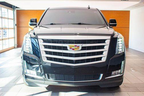 2020 Cadillac Escalade Luxury