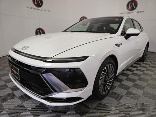 2025 Hyundai SONATA Hybrid Limited
