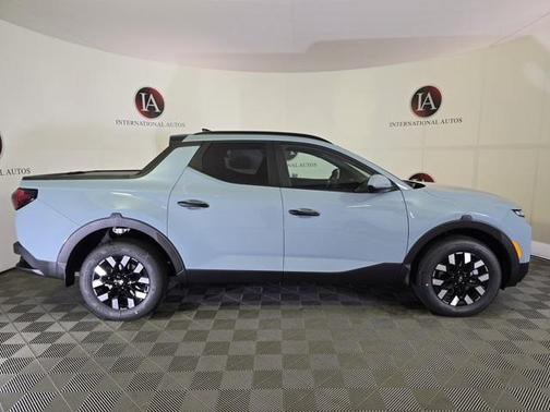 2025 Hyundai SANTA CRUZ SEL Activity