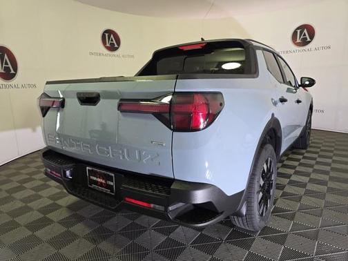 2025 Hyundai SANTA CRUZ SEL Activity