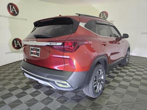 2023 Kia Seltos S