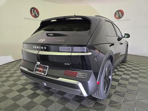 2025 Hyundai IONIQ 5 SEL