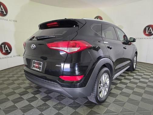 2017 Hyundai TUCSON SE Plus