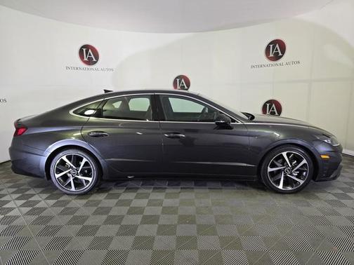 2022 Hyundai SONATA SEL Plus