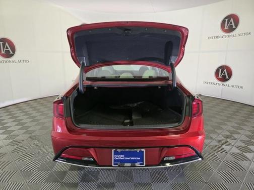 2023 Hyundai SONATA Hybrid SE