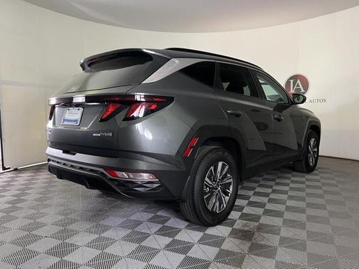 2024 Hyundai TUCSON Hybrid Blue
